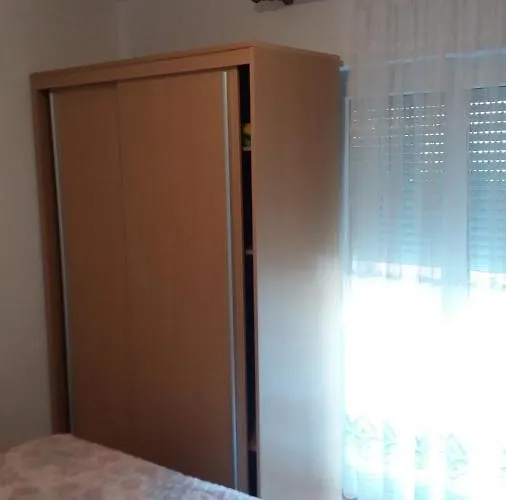 Stojan Gasthuis 3*